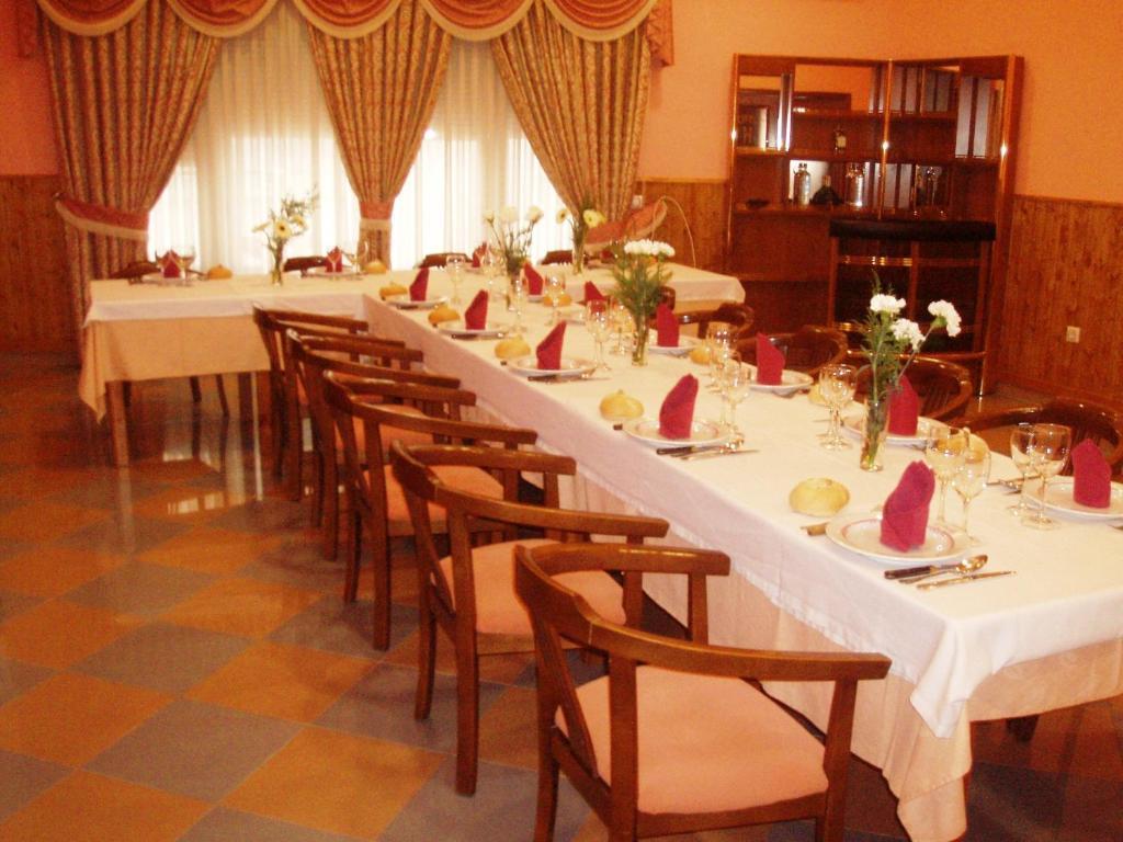 Hotel Los Hermanos Ocaña Zewnętrze zdjęcie