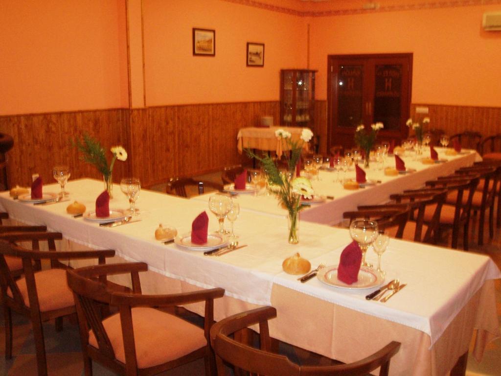 Hotel Los Hermanos Ocaña Zewnętrze zdjęcie